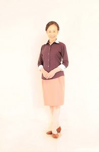 安達　美惠